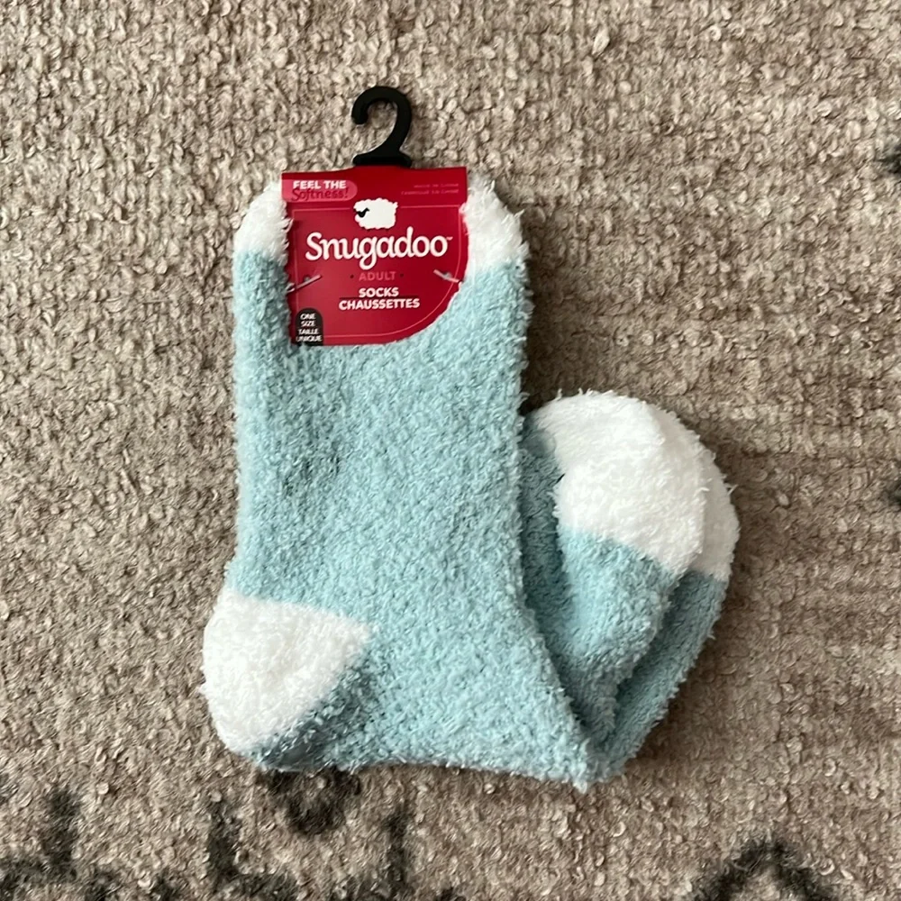 ❗️LAST 1❗️🤎5 For $25🤎 SNUGADOO Soft Mint Green White Cozy Socks